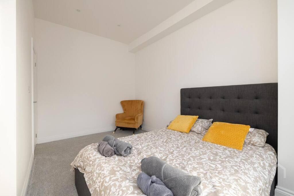 Thornton Heath2 Bed Flat -Zone 1-4 Londonアパートメント エクステリア 写真