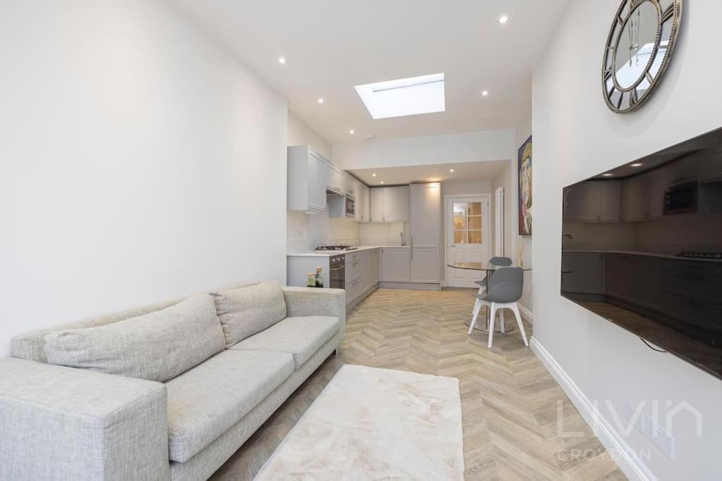 Thornton Heath2 Bed Flat -Zone 1-4 Londonアパートメント エクステリア 写真