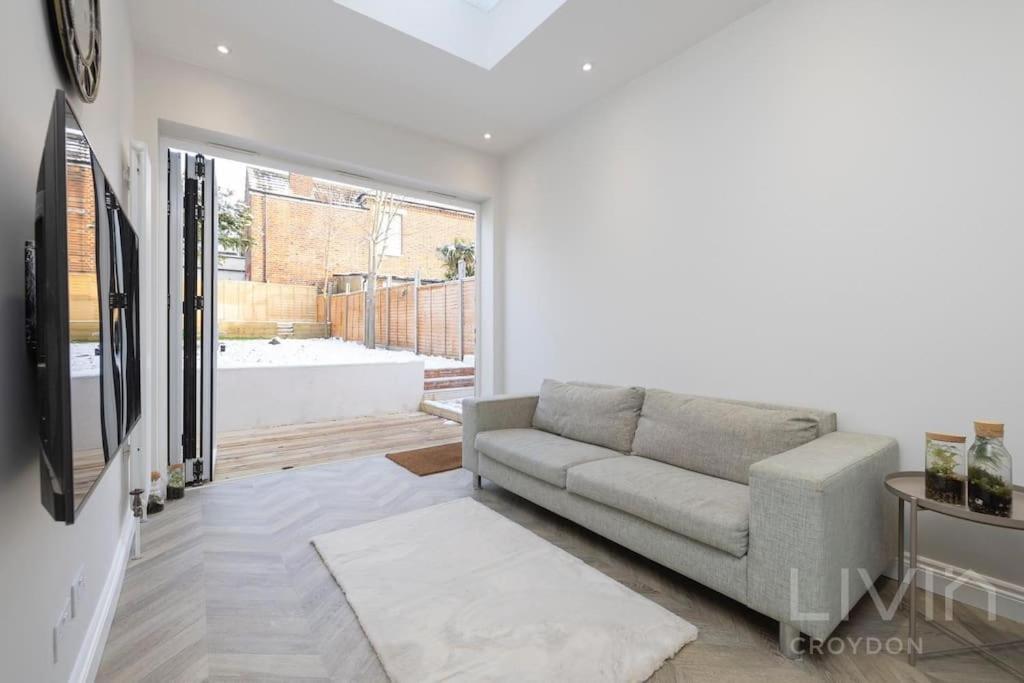 Thornton Heath2 Bed Flat -Zone 1-4 Londonアパートメント エクステリア 写真